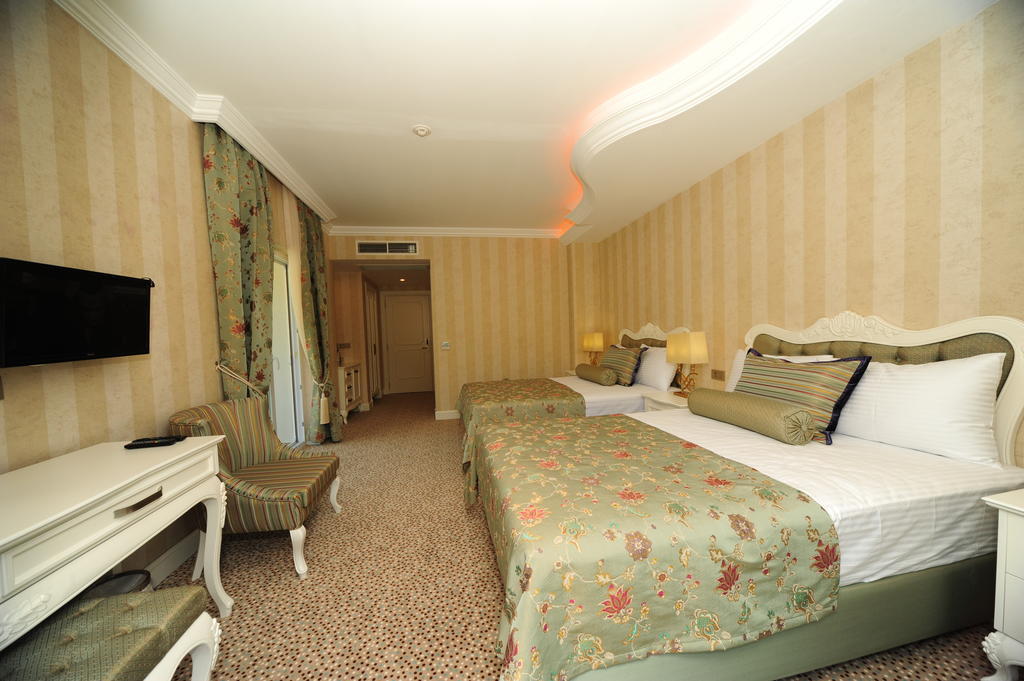 Grand Gocek Hotel Rum bild