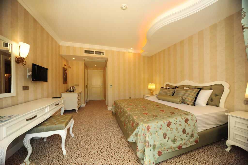 Grand Gocek Hotel Rum bild